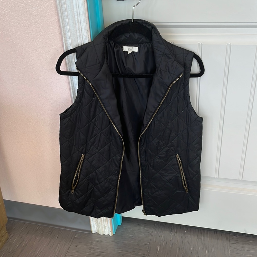 Black Puffer Vest